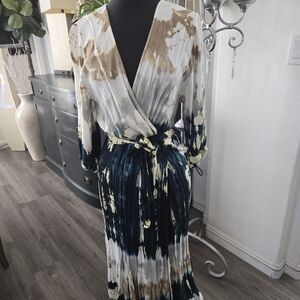 Young Fabulous & Broke Multi-Color Tie-Waist V-Neck Maxi Dress